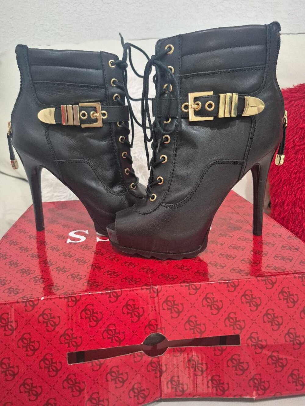 Botines Guess